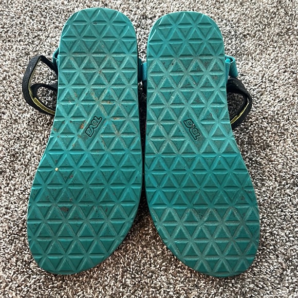 Mens Teva. Colorful primary color